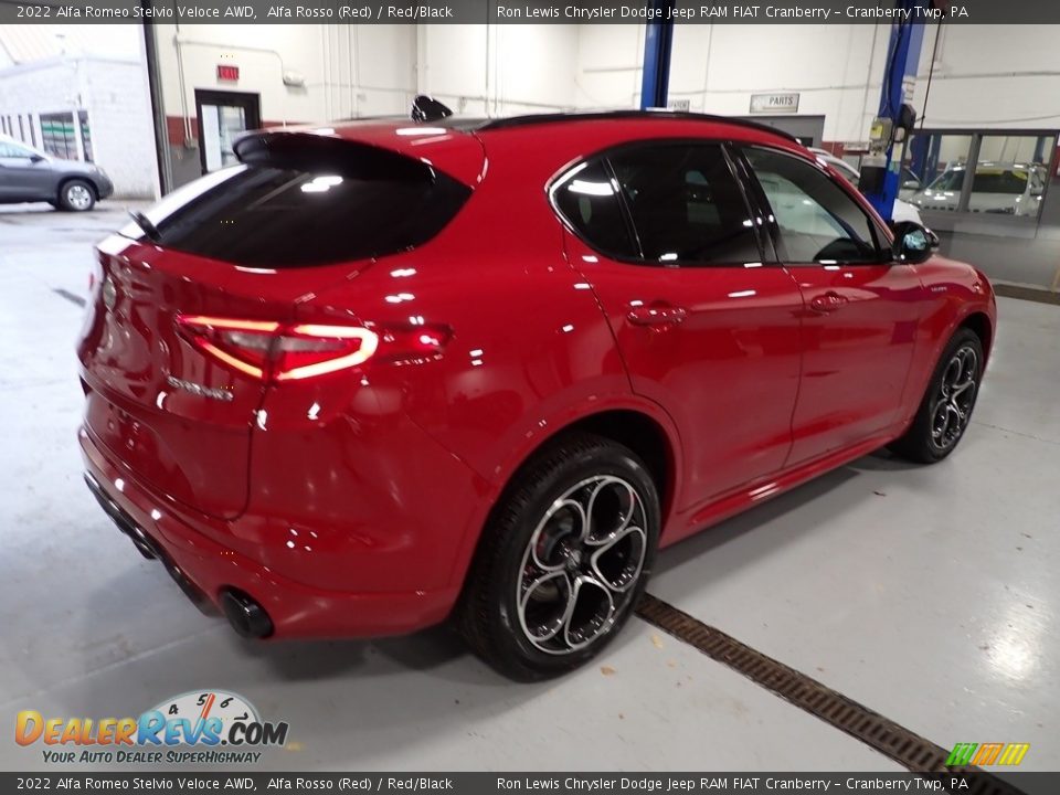 2022 Alfa Romeo Stelvio Veloce AWD Alfa Rosso (Red) / Red/Black Photo #5