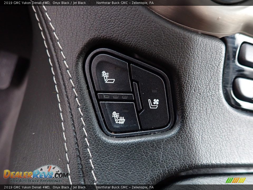 Controls of 2019 GMC Yukon Denali 4WD Photo #27