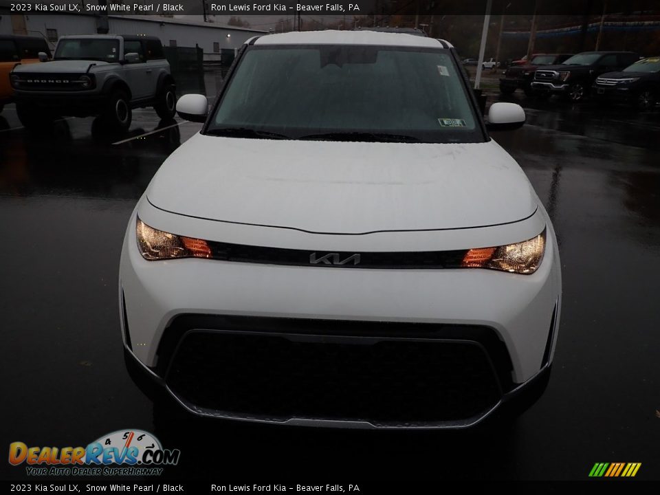 2023 Kia Soul LX Snow White Pearl / Black Photo #3