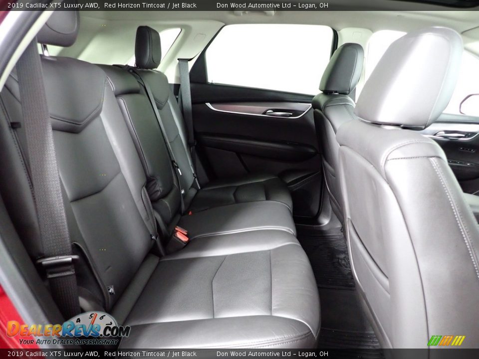 2019 Cadillac XT5 Luxury AWD Red Horizon Tintcoat / Jet Black Photo #32