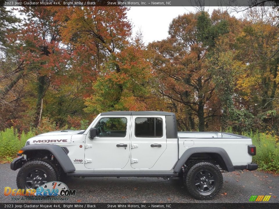 Bright White 2023 Jeep Gladiator Mojave 4x4 Photo #1