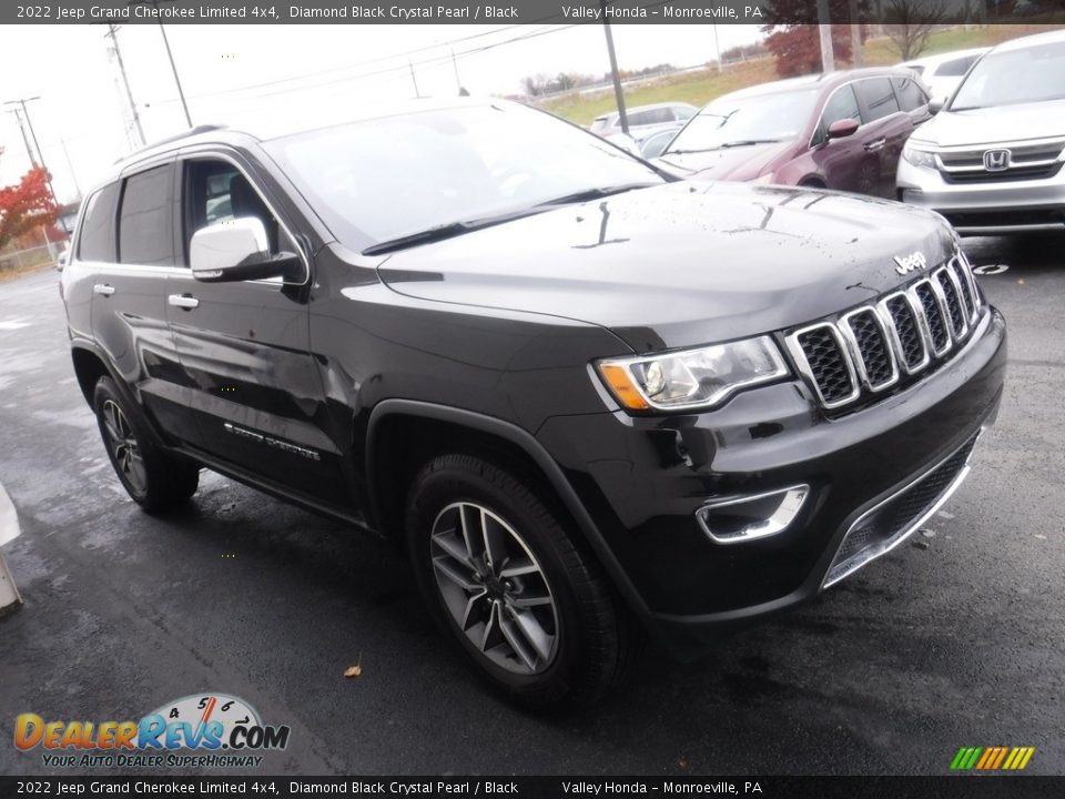 2022 Jeep Grand Cherokee Limited 4x4 Diamond Black Crystal Pearl / Black Photo #6