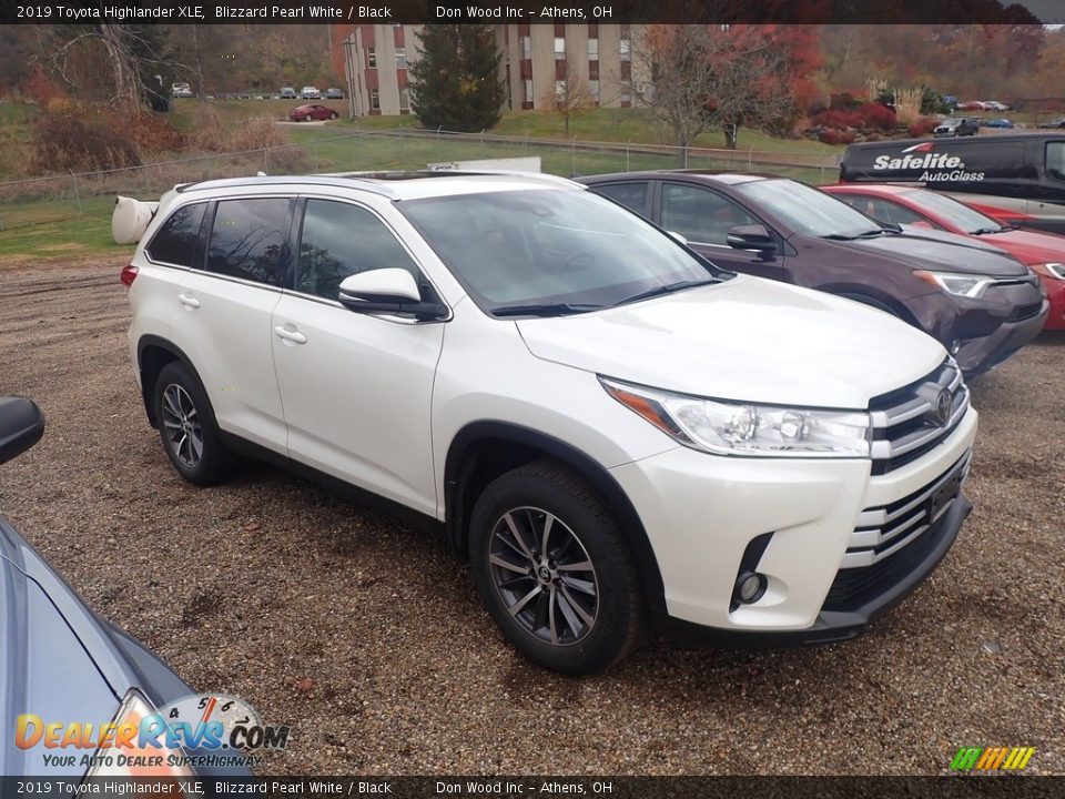 2019 Toyota Highlander XLE Blizzard Pearl White / Black Photo #2