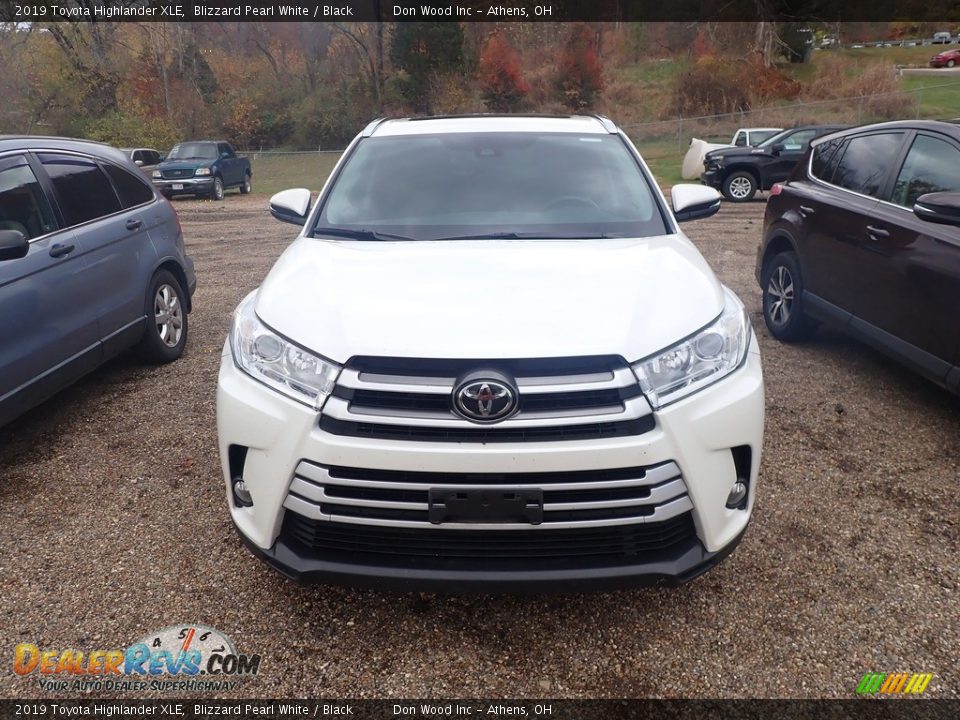 2019 Toyota Highlander XLE Blizzard Pearl White / Black Photo #3
