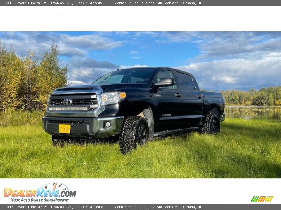 2015 Toyota Tundra SR5 CrewMax 4x4 Black / Graphite Photo #1