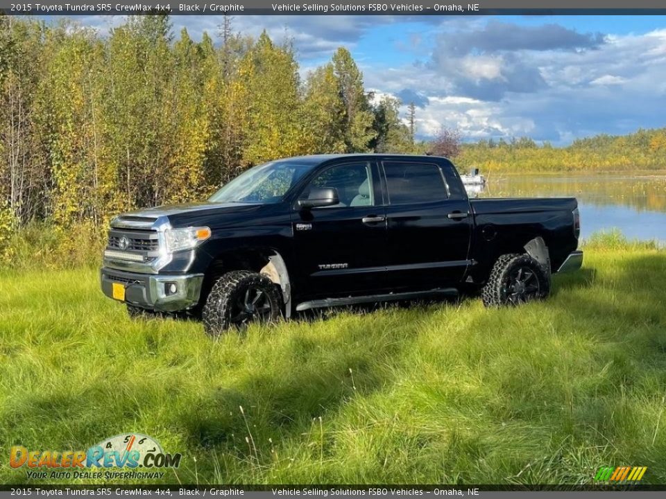 2015 Toyota Tundra SR5 CrewMax 4x4 Black / Graphite Photo #2