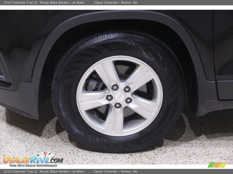 2019 Chevrolet Trax LS Wheel Photo #19