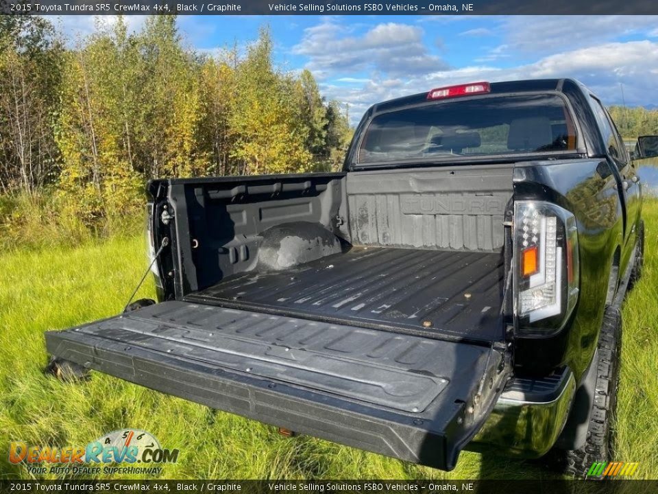 2015 Toyota Tundra SR5 CrewMax 4x4 Black / Graphite Photo #13