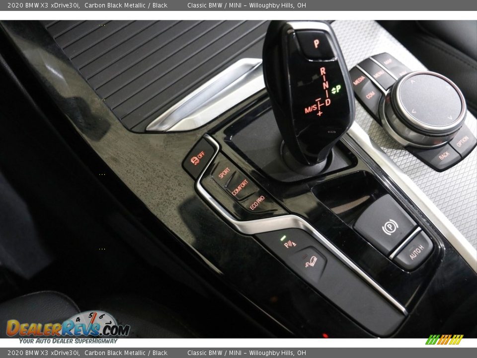 2020 BMW X3 xDrive30i Shifter Photo #17