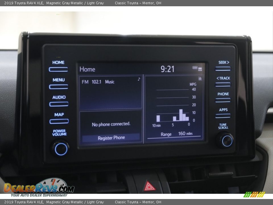 2019 Toyota RAV4 XLE Magnetic Gray Metallic / Light Gray Photo #10