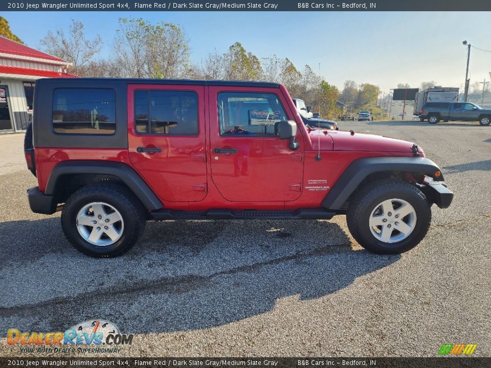 2010 Jeep Wrangler Unlimited Sport 4x4 Flame Red / Dark Slate Gray/Medium Slate Gray Photo #4