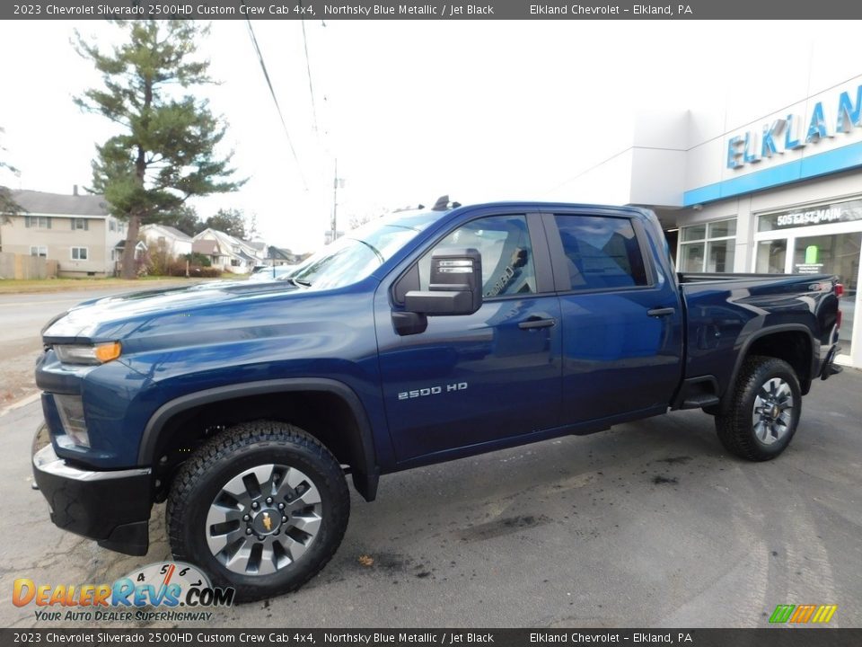 Northsky Blue Metallic 2023 Chevrolet Silverado 2500HD Custom Crew Cab 4x4 Photo #12