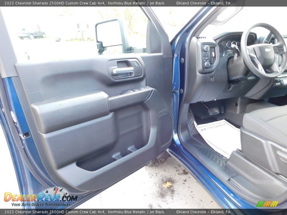 Front Seat of 2023 Chevrolet Silverado 2500HD Custom Crew Cab 4x4 Photo #17