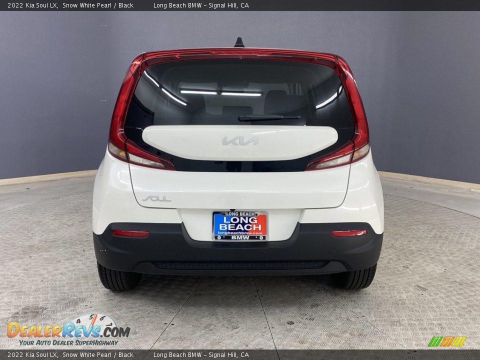 2022 Kia Soul LX Snow White Pearl / Black Photo #4