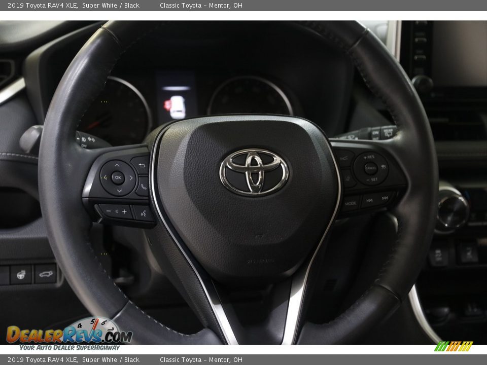 2019 Toyota RAV4 XLE Super White / Black Photo #7