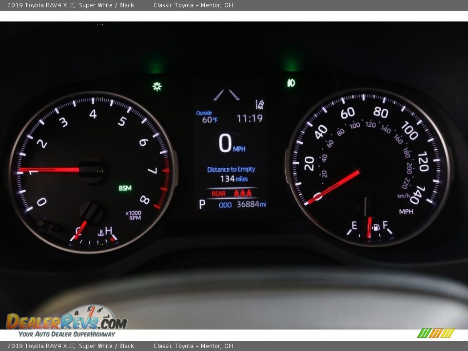 2019 Toyota RAV4 XLE Super White / Black Photo #8