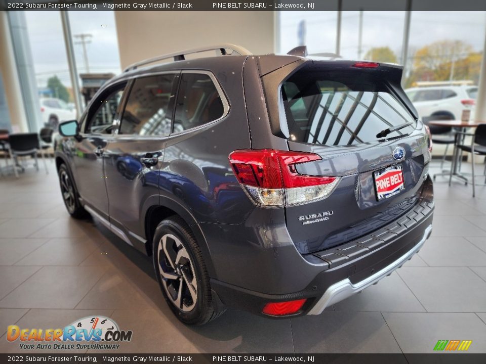 2022 Subaru Forester Touring Magnetite Gray Metallic / Black Photo #3