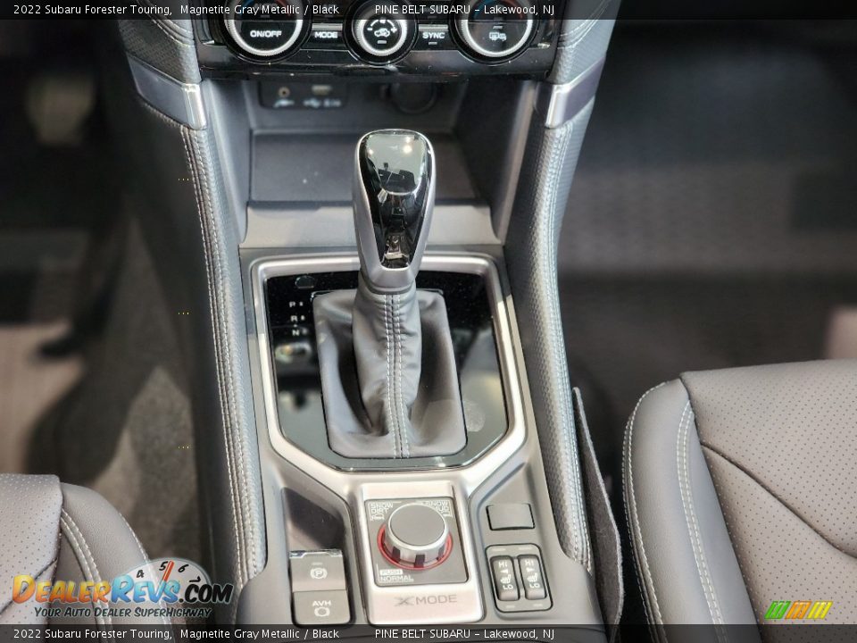 2022 Subaru Forester Touring Shifter Photo #9