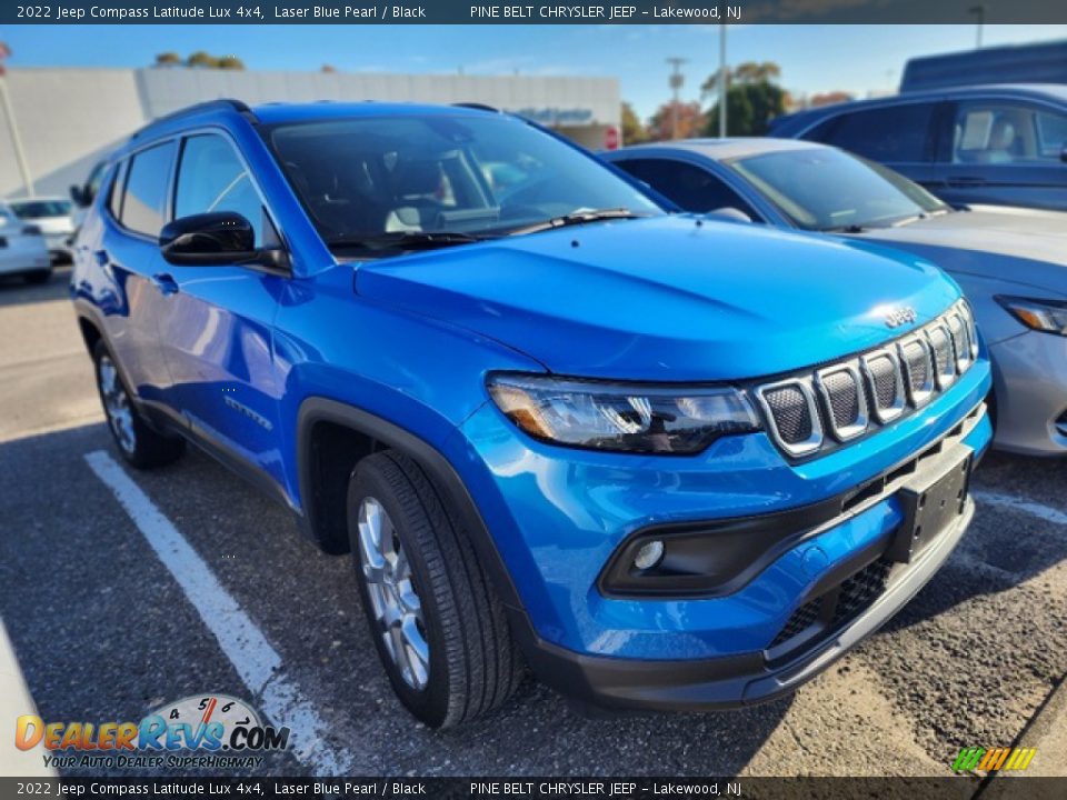 2022 Jeep Compass Latitude Lux 4x4 Laser Blue Pearl / Black Photo #3