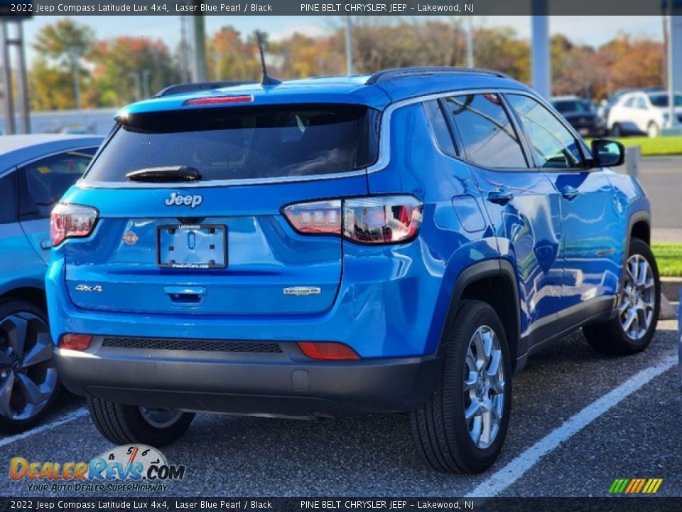 2022 Jeep Compass Latitude Lux 4x4 Laser Blue Pearl / Black Photo #5