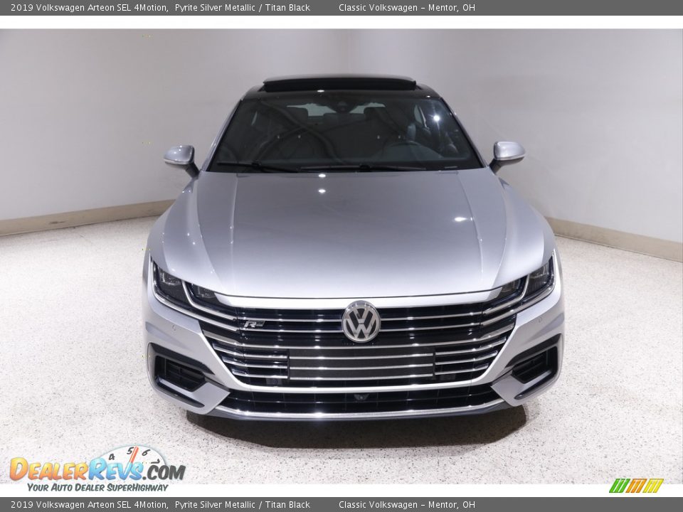 2019 Volkswagen Arteon SEL 4Motion Pyrite Silver Metallic / Titan Black Photo #2