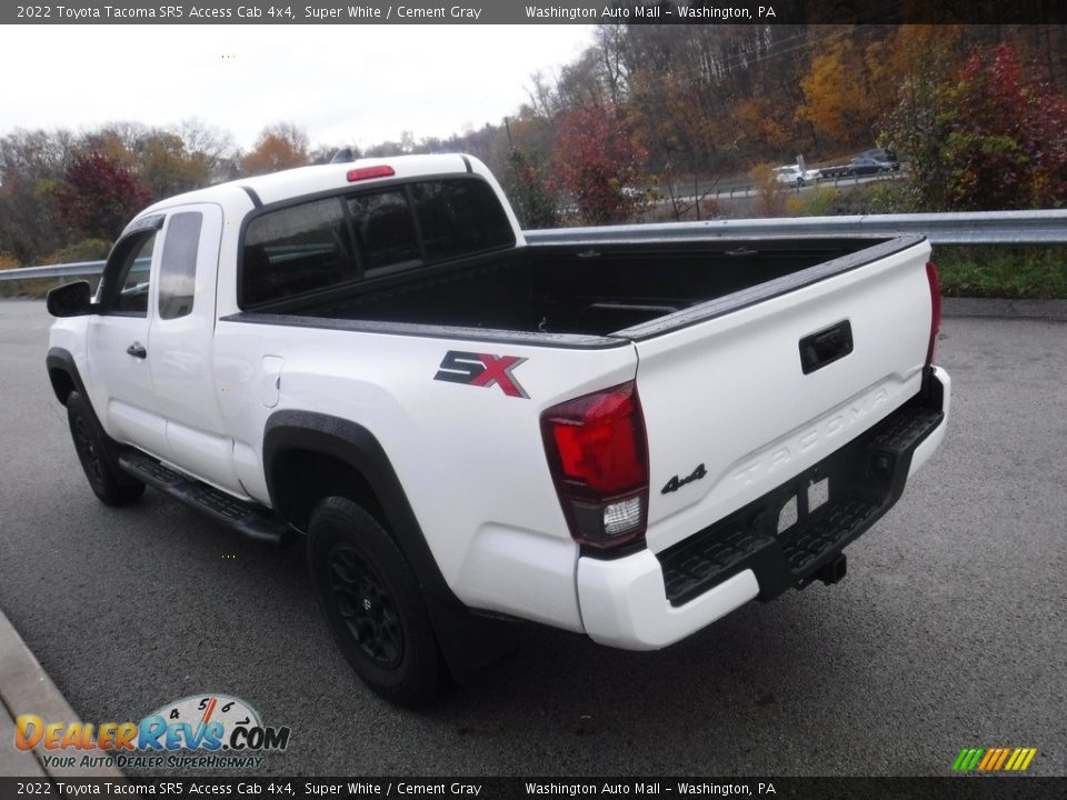 2022 Toyota Tacoma SR5 Access Cab 4x4 Super White / Cement Gray Photo #18