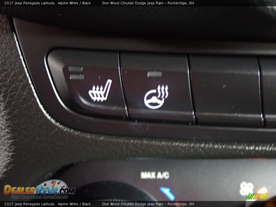 2017 Jeep Renegade Latitude Alpine White / Black Photo #4