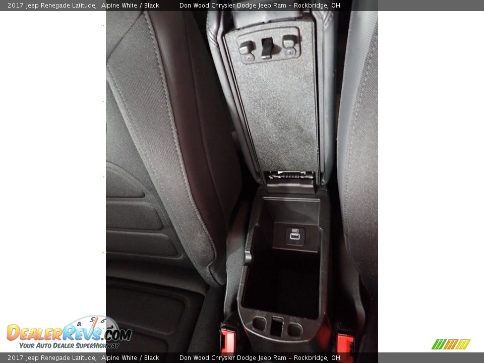 2017 Jeep Renegade Latitude Alpine White / Black Photo #22