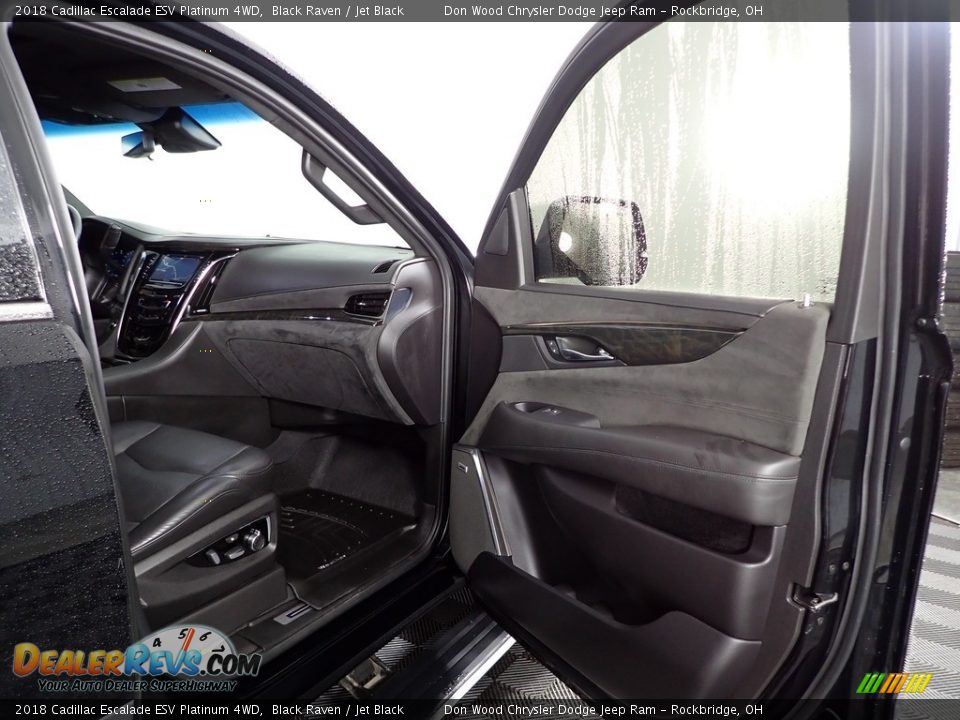 2018 Cadillac Escalade ESV Platinum 4WD Black Raven / Jet Black Photo #33