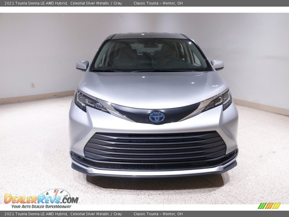 2021 Toyota Sienna LE AWD Hybrid Celestial Silver Metallic / Gray Photo #2