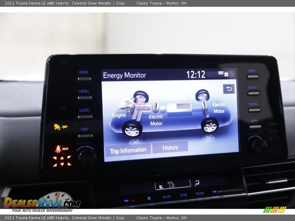 2021 Toyota Sienna LE AWD Hybrid Celestial Silver Metallic / Gray Photo #12
