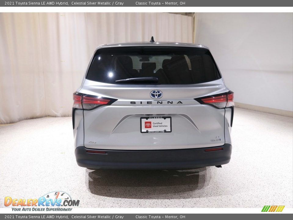 2021 Toyota Sienna LE AWD Hybrid Celestial Silver Metallic / Gray Photo #21
