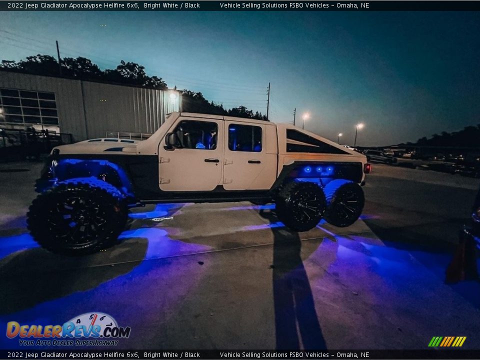 2022 Jeep Gladiator Apocalypse Hellfire 6x6 Bright White / Black Photo #6