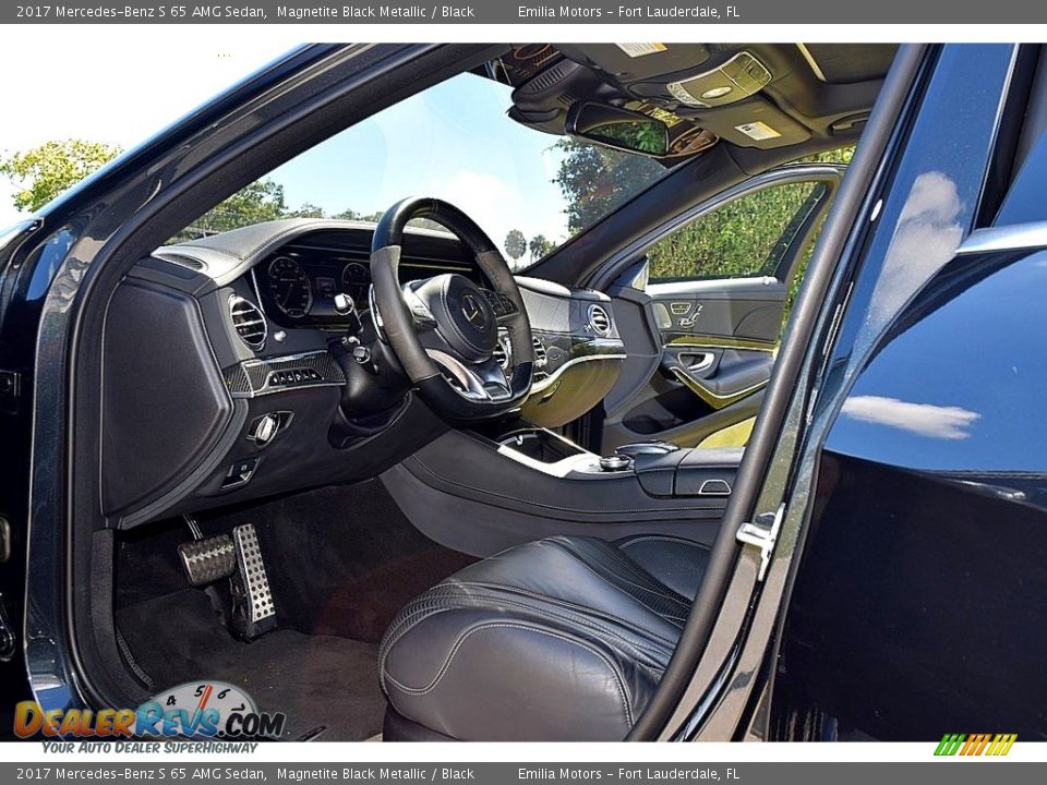 Front Seat of 2017 Mercedes-Benz S 65 AMG Sedan Photo #23