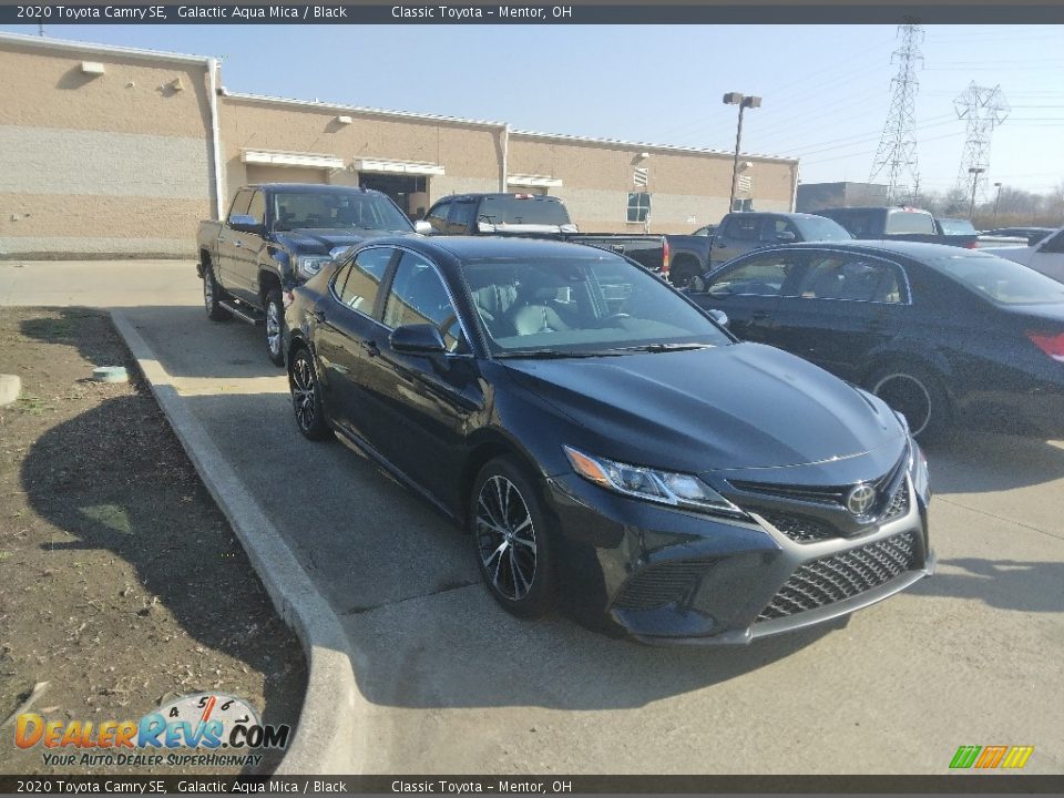 2020 Toyota Camry SE Galactic Aqua Mica / Black Photo #2