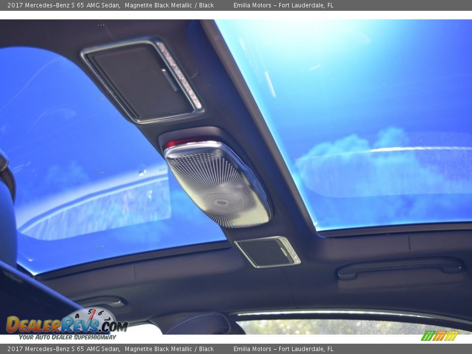 Sunroof of 2017 Mercedes-Benz S 65 AMG Sedan Photo #46