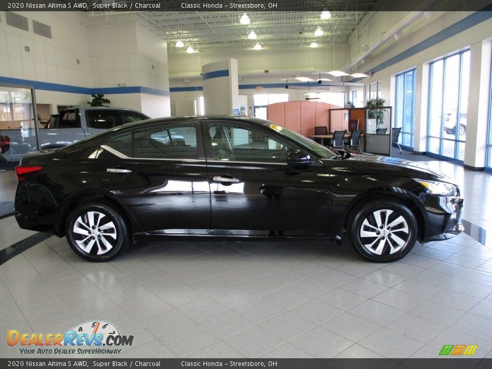 2020 Nissan Altima S AWD Super Black / Charcoal Photo #4