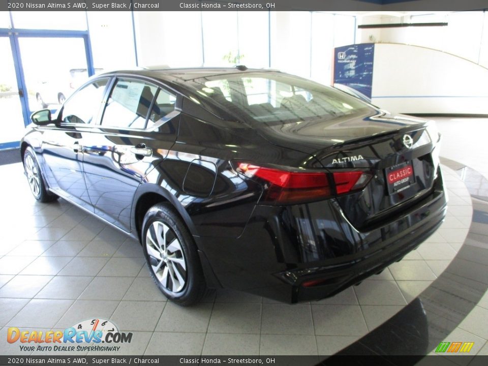 2020 Nissan Altima S AWD Super Black / Charcoal Photo #10