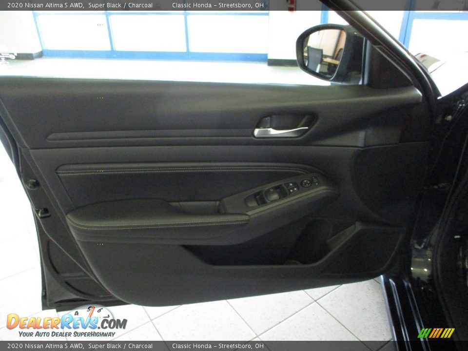 2020 Nissan Altima S AWD Super Black / Charcoal Photo #26