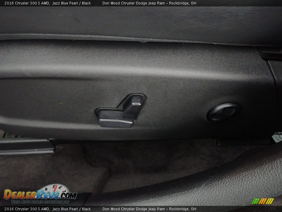 2016 Chrysler 300 S AWD Jazz Blue Pearl / Black Photo #15