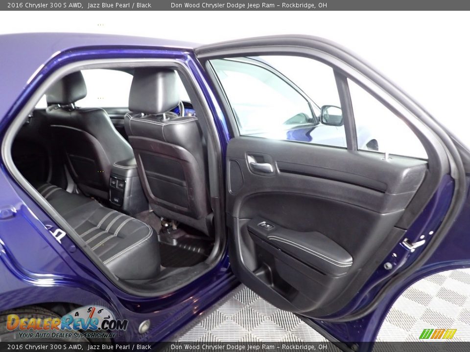 2016 Chrysler 300 S AWD Jazz Blue Pearl / Black Photo #31
