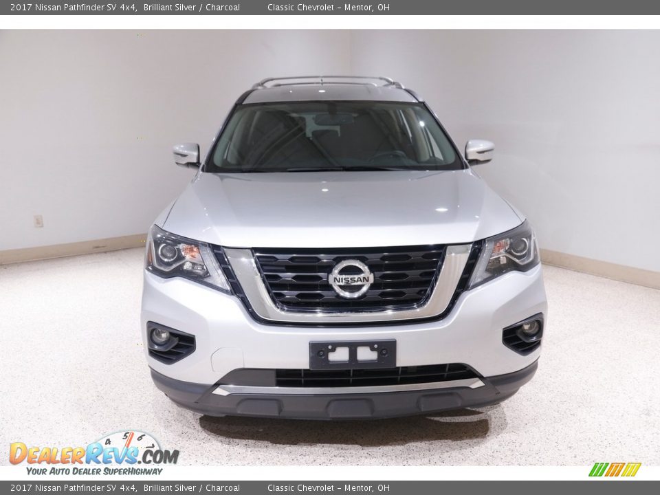 2017 Nissan Pathfinder SV 4x4 Brilliant Silver / Charcoal Photo #2