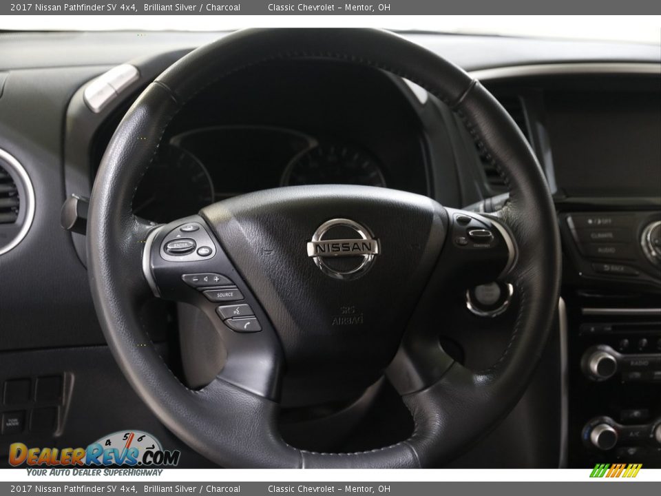 2017 Nissan Pathfinder SV 4x4 Steering Wheel Photo #7
