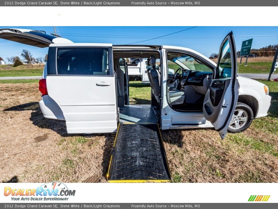 2012 Dodge Grand Caravan SE Stone White / Black/Light Graystone Photo #23