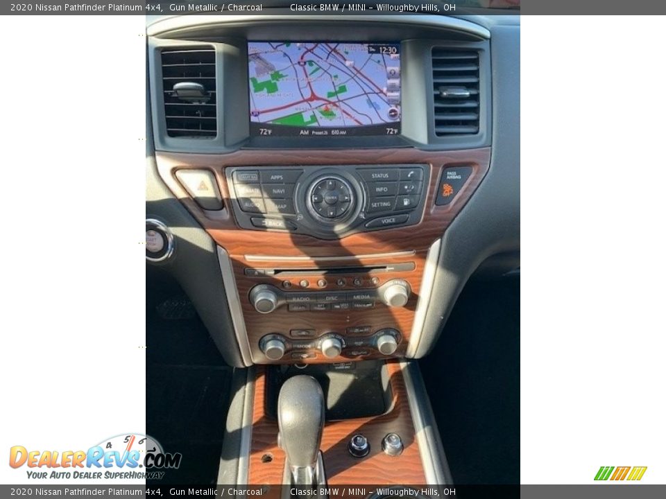 Controls of 2020 Nissan Pathfinder Platinum 4x4 Photo #3