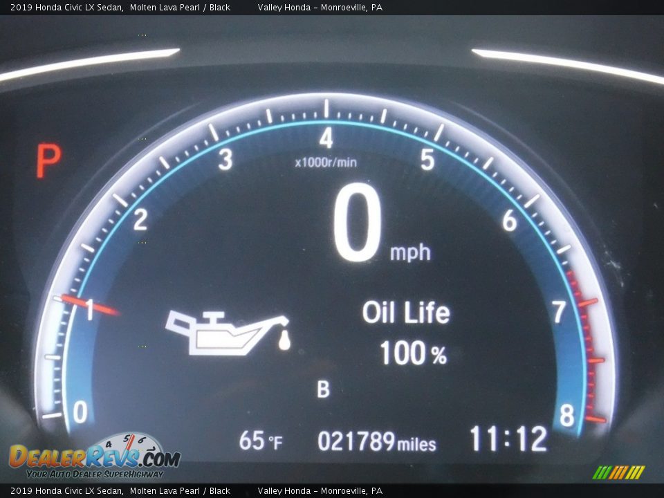 2019 Honda Civic LX Sedan Molten Lava Pearl / Black Photo #27