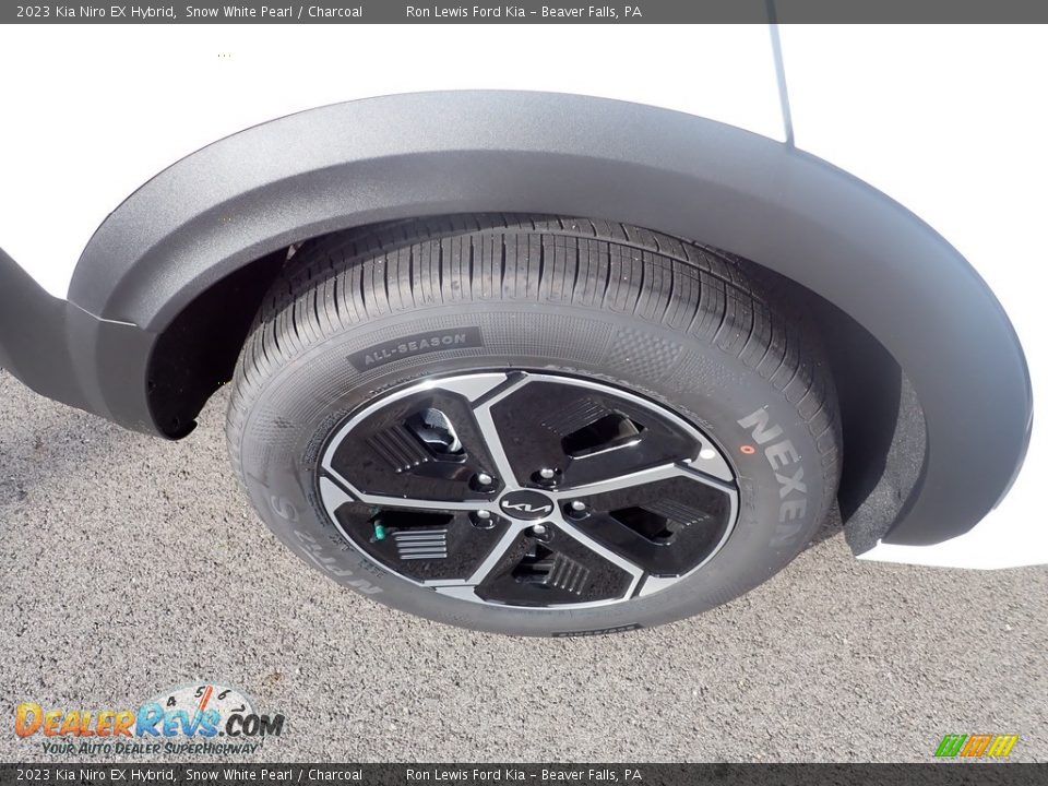 2023 Kia Niro EX Hybrid Snow White Pearl / Charcoal Photo #9