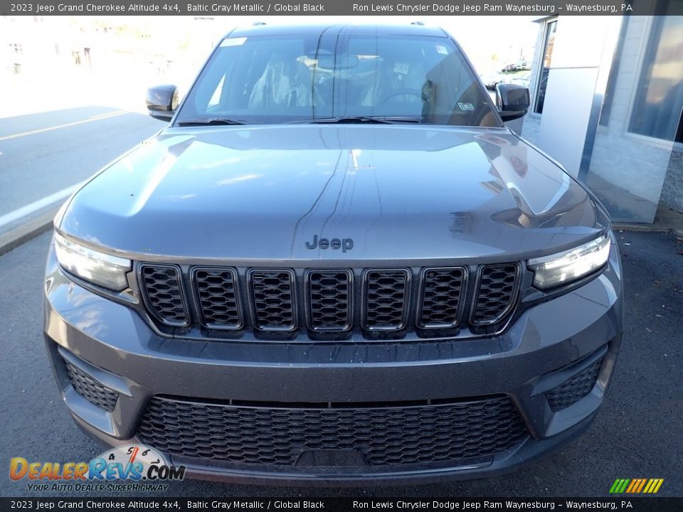 2023 Jeep Grand Cherokee Altitude 4x4 Baltic Gray Metallic / Global Black Photo #7