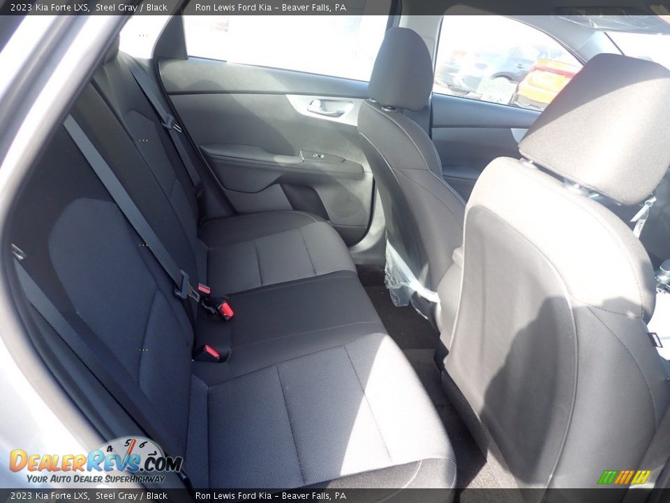 2023 Kia Forte LXS Steel Gray / Black Photo #10