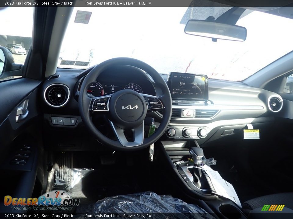 2023 Kia Forte LXS Steel Gray / Black Photo #13